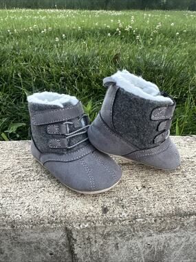 stride rite suprize faux fur gray "Crispin Boy" boot sz 6-12m Winter warm cozy